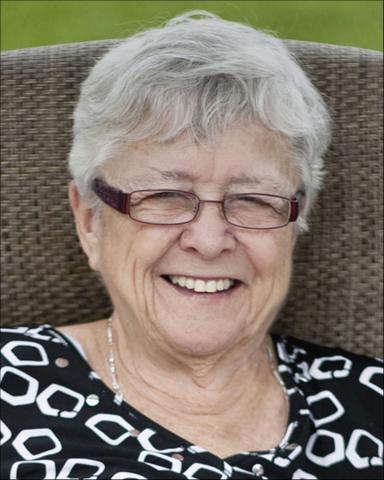 Dorothy Dinelle