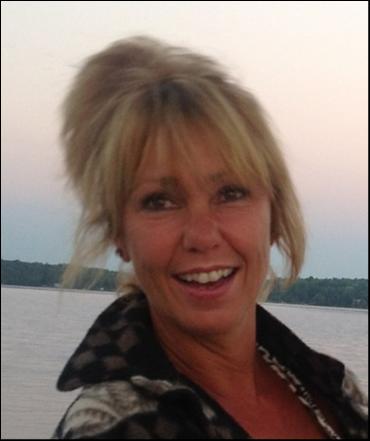 Lynne Nezan