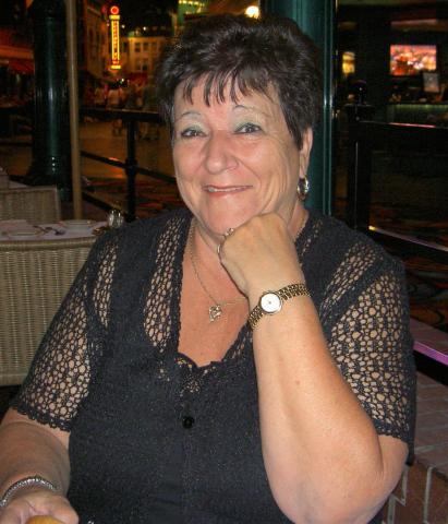 Denise Perrault